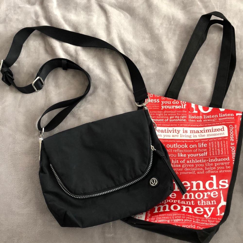 Lululemon Party Om Bag